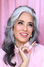 טען תמונה למציג הגלריה, Vintage Grace - Long Lasting Matte Lipstick