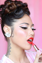 Load image into Gallery viewer, Vintage Starlet - Long Lasting Matte Lipstick