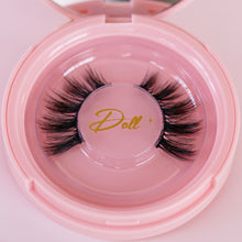 Load image into Gallery viewer, D Poodle Collection- Lashes in Compact
